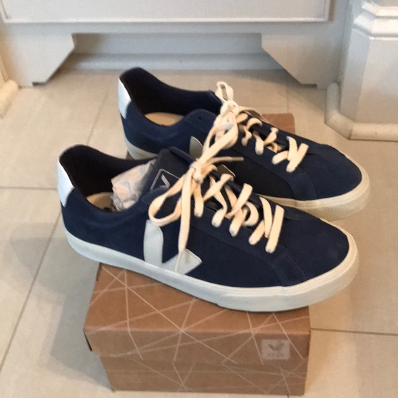 veja esplar suede